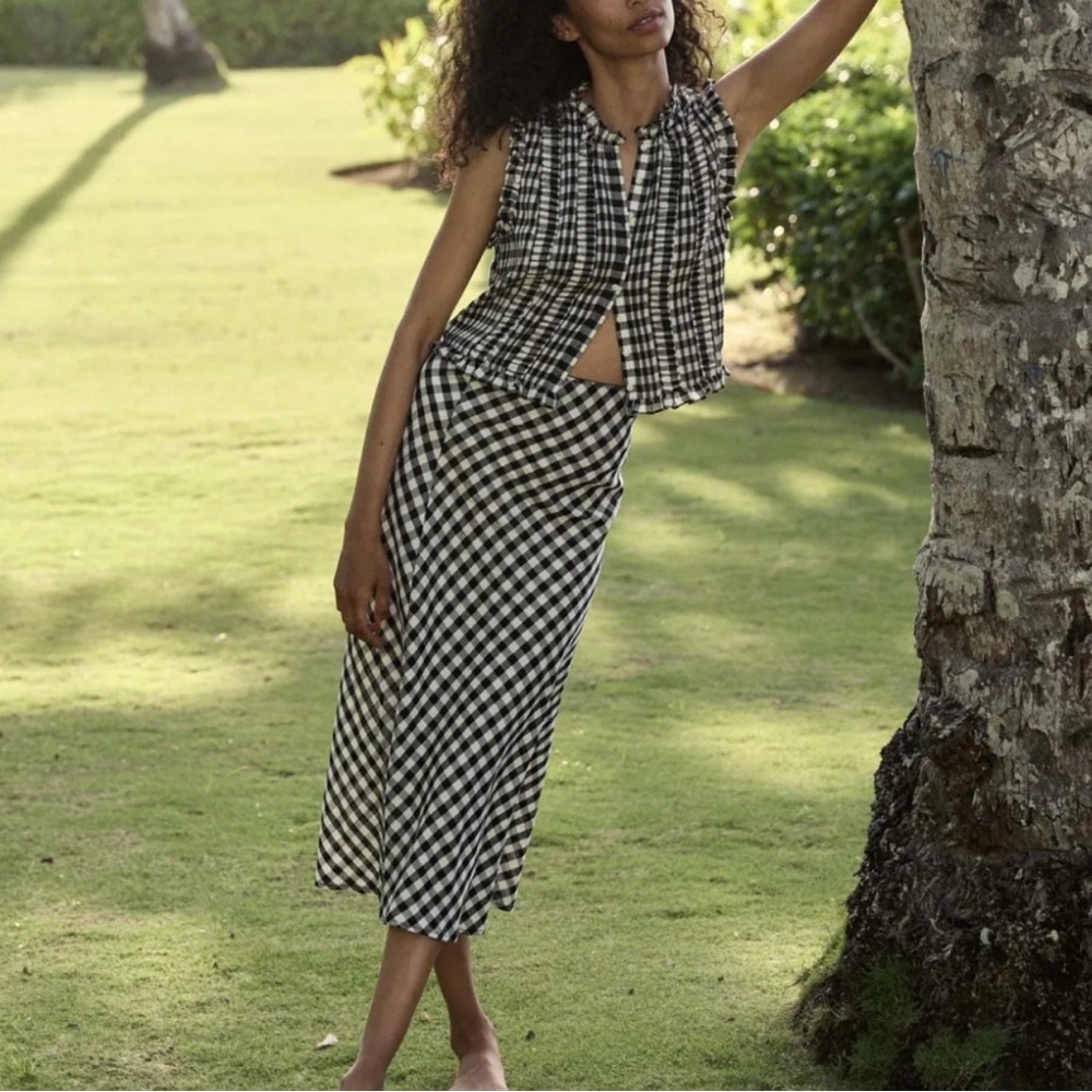 Doen Black and White Checkered Blouse